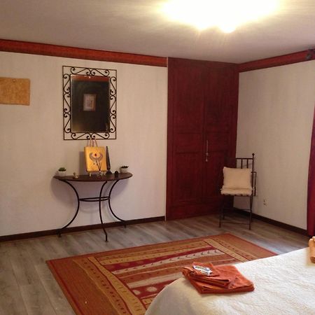 Chartreuse De Dane Bed & Breakfast Saint-Jean-Poutge Екстериор снимка