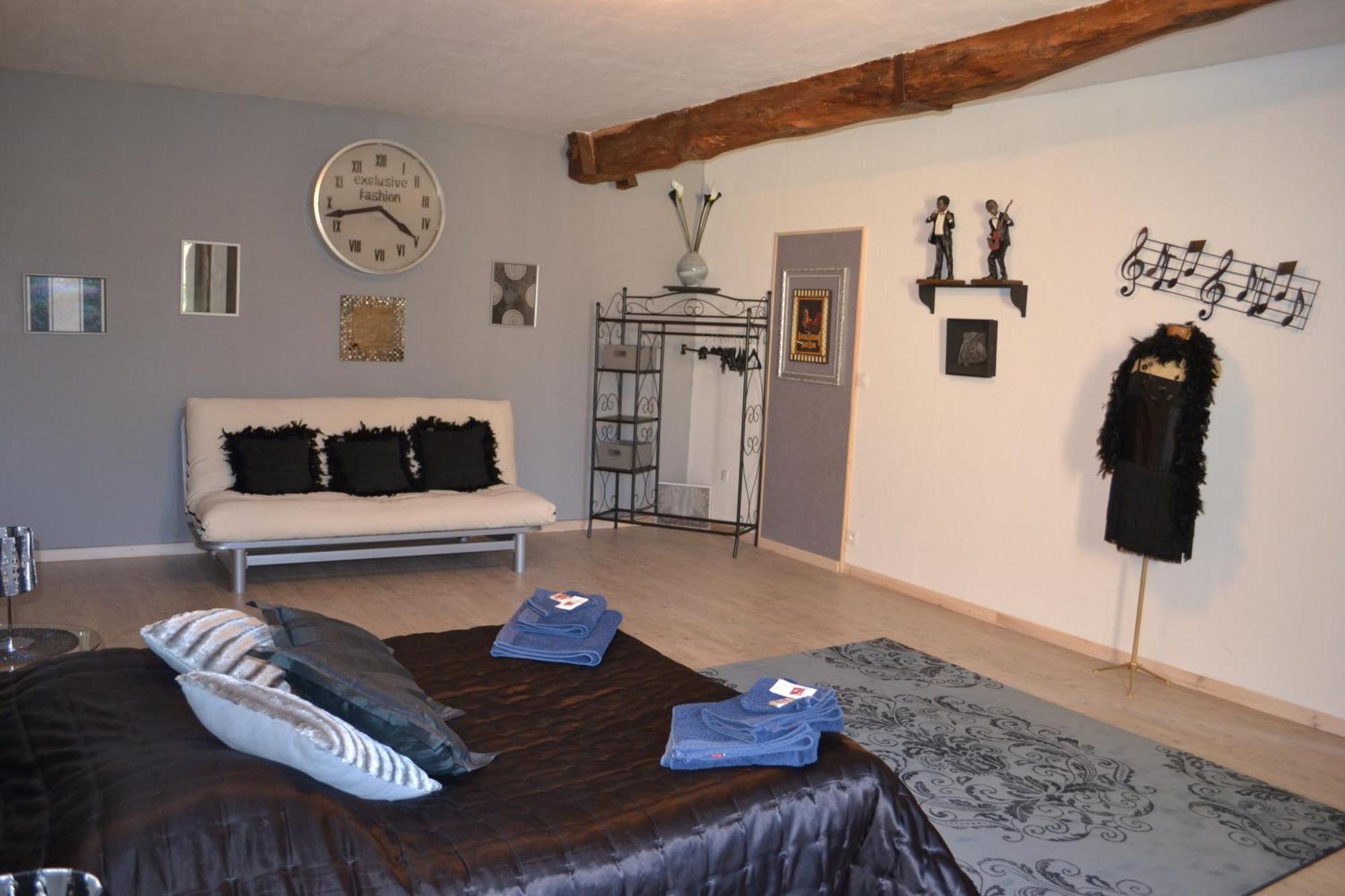 Chartreuse De Dane Bed & Breakfast Saint-Jean-Poutge Екстериор снимка